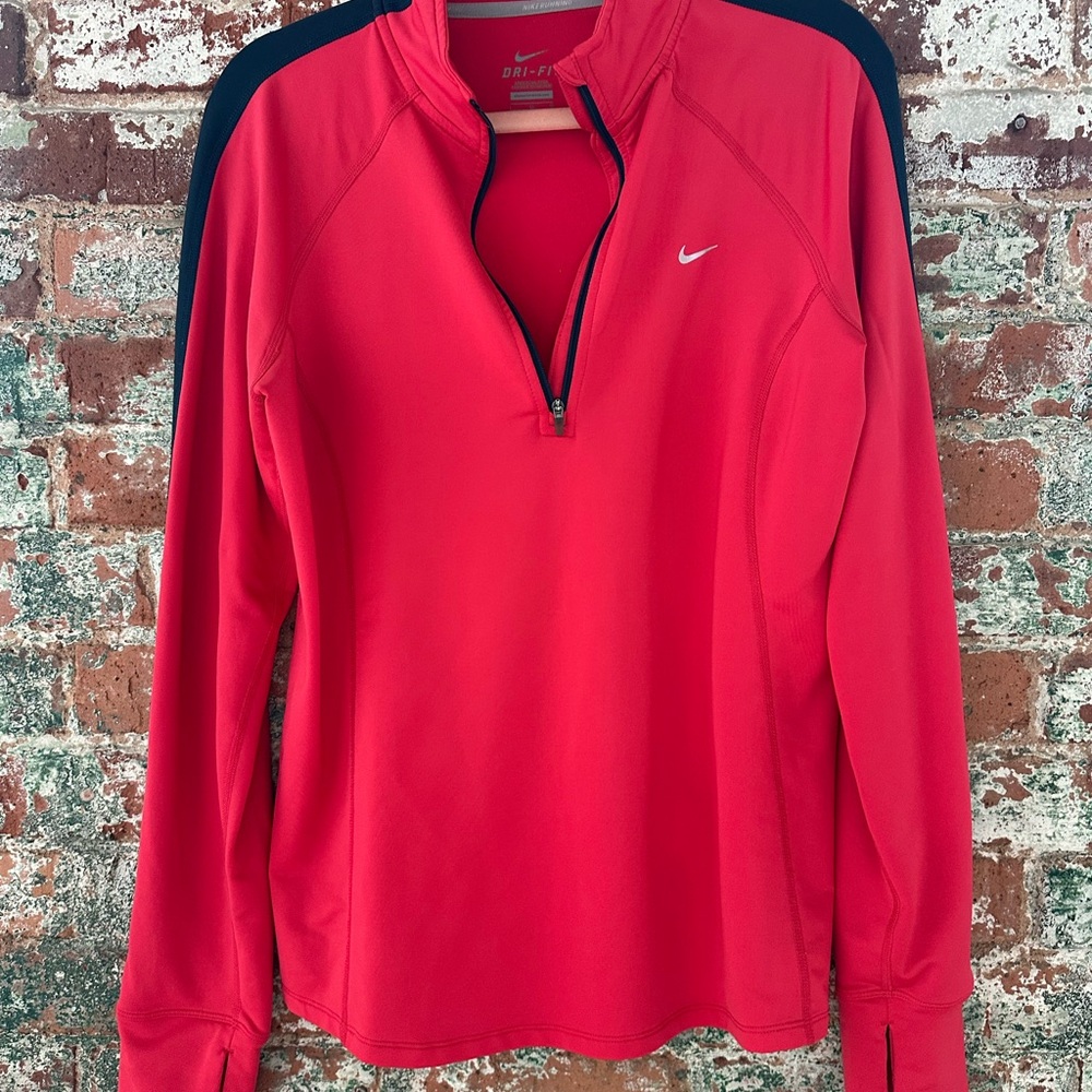 Nike Women's Dry Fit Quarter Zip